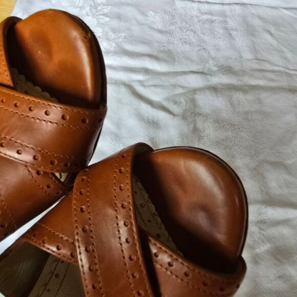 Brioks Brothers Womens Genuine Leathe High Heels Open Toe Size 7 - Picture 8 of 11